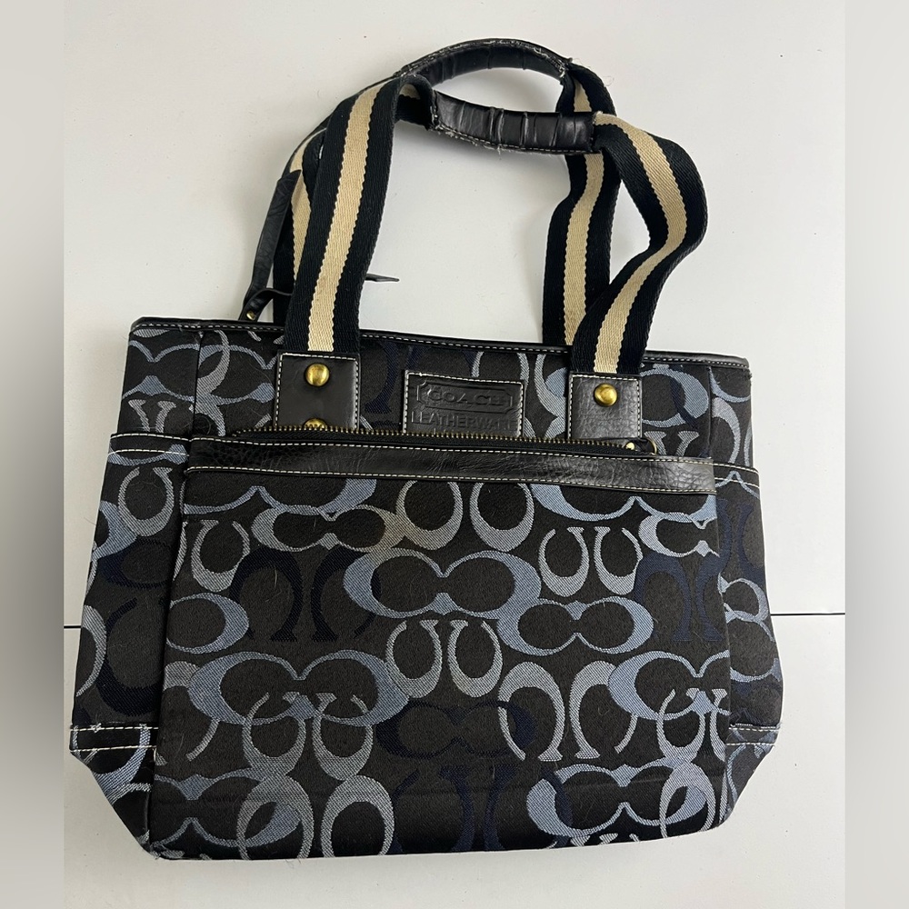 Vintage Coach shoulder bag